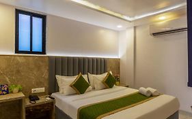Hotel All In Homes - New Delhi Railway Station- Paharganj